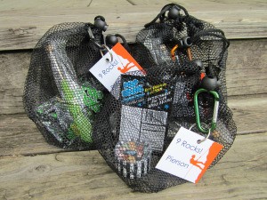 rock-climbing-party-favor-bags-filled