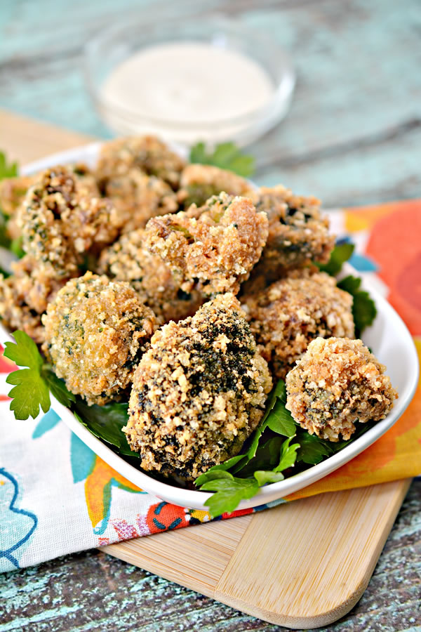 Keto Broccoli Bites | Low Carb Garlic Parmesan Broccoli Bites Recipe | Appetizers - Snacks - Party Food - Side Dish - Ketogenic Diet Idea